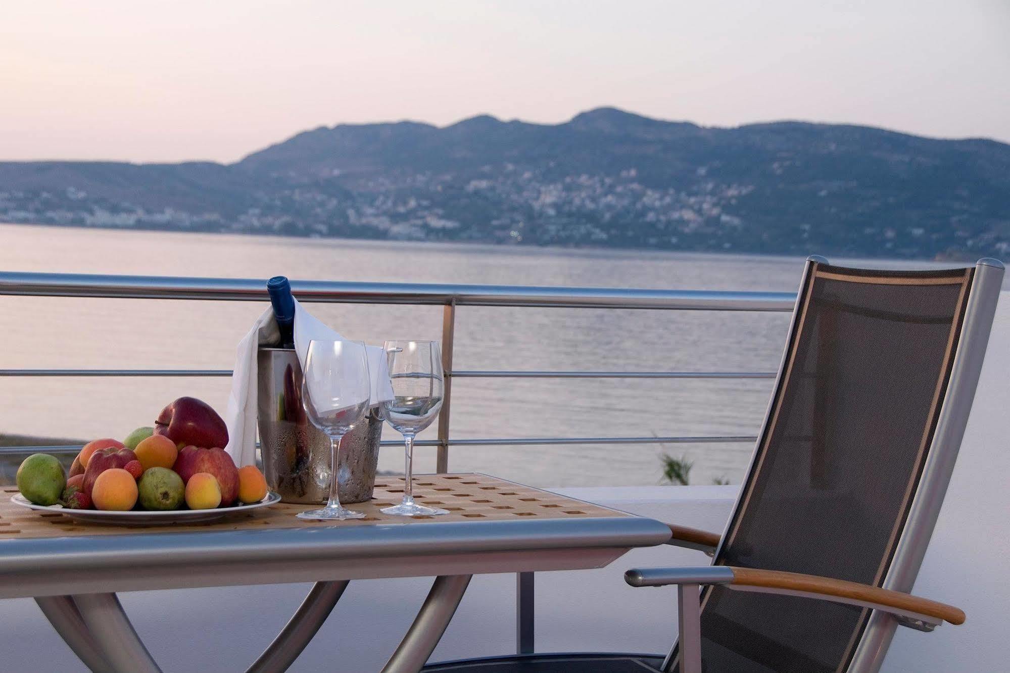 Sea Sight Boutique Hotel Porto Rafti Luaran gambar